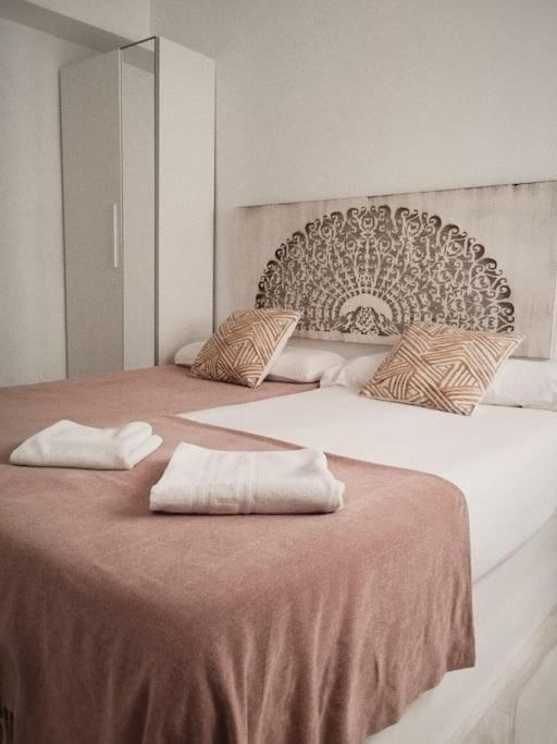 Center Wifi Parking Free Apartment Granada Ngoại thất bức ảnh
