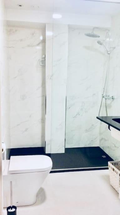Center Wifi Parking Free Apartment Granada Ngoại thất bức ảnh