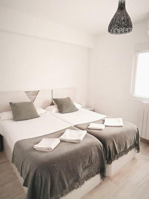 Center Wifi Parking Free Apartment Granada Ngoại thất bức ảnh