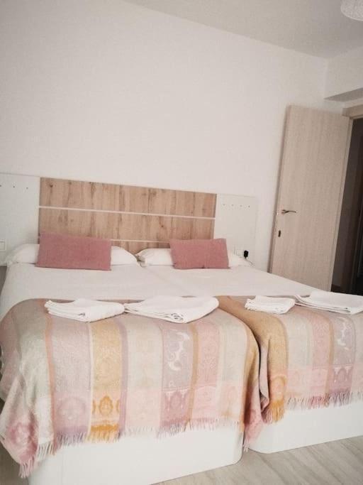 Center Wifi Parking Free Apartment Granada Ngoại thất bức ảnh